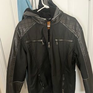 Black Leather Jacket (Never worn). Size:L